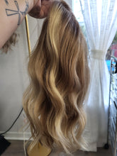 Load image into Gallery viewer, &quot;Phoebe&quot; 16 in Human Hair

